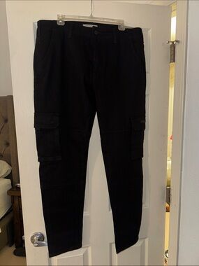 HUDSON Men's Black Slim Cargo Pants - Casual Utility Style